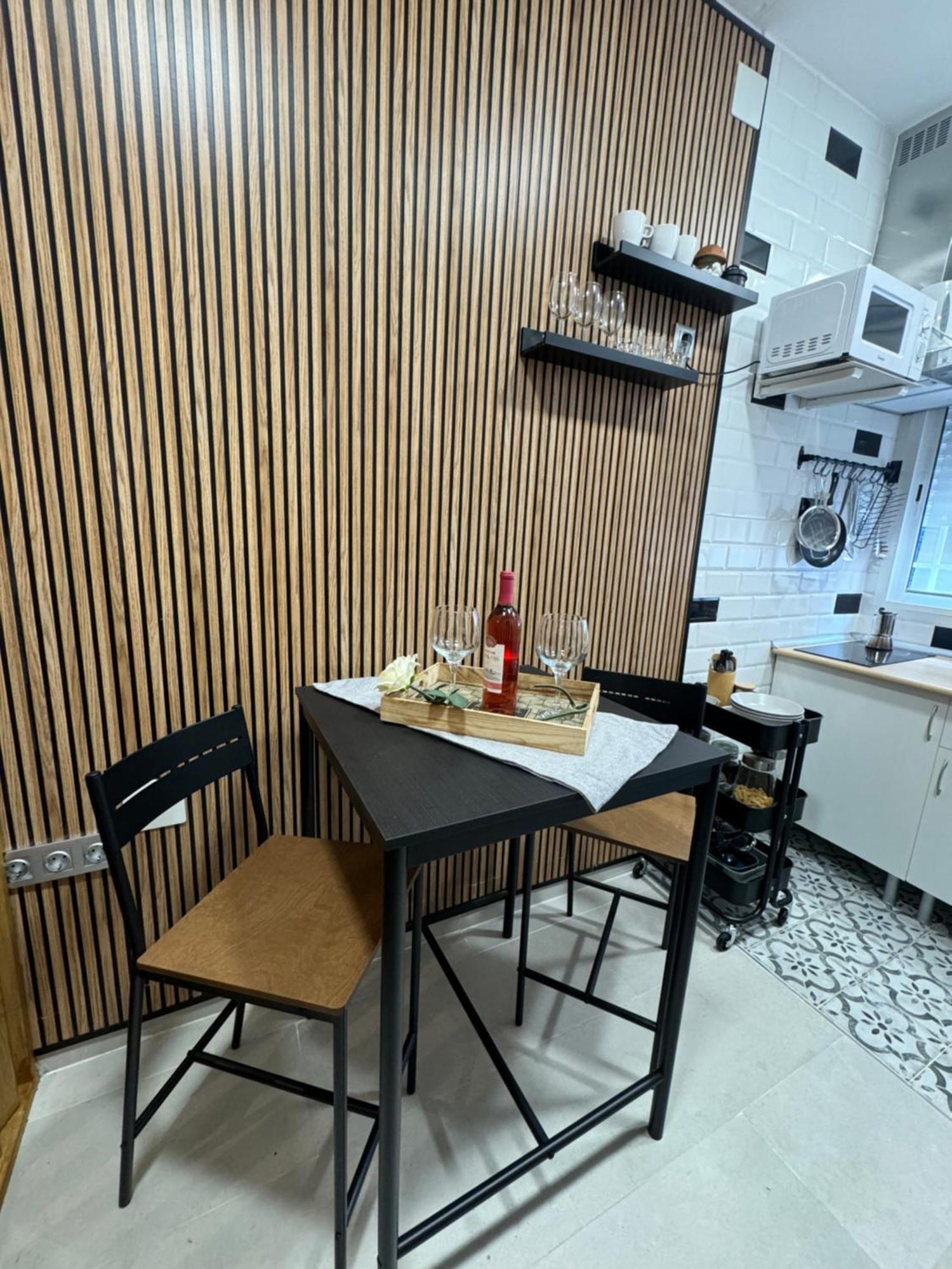 Vistalegre! Pequeno Y Fantastico Loft Cerca Del Metro Apartment Мадрид Екстериор снимка